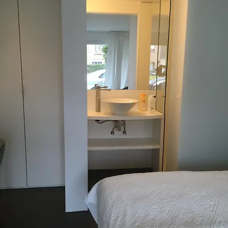 Poppies , Free Parking Maison d'hôtes Ostende