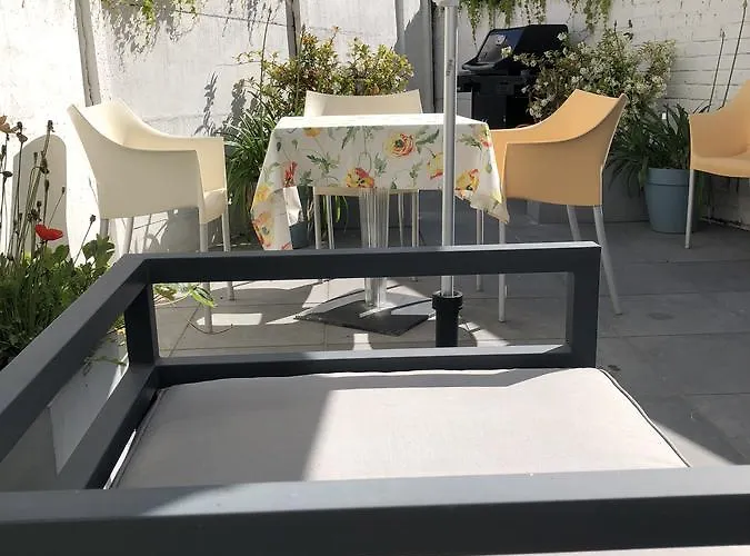 게스트하우스 Poppies , Free Parking 4*